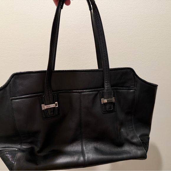 Coach Black Leather Shoulder Tote with Polished Hardware - Picture 2 of 8